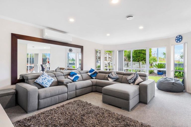 Photo of property in 6 Palm Court, Mount Maunganui, 3116