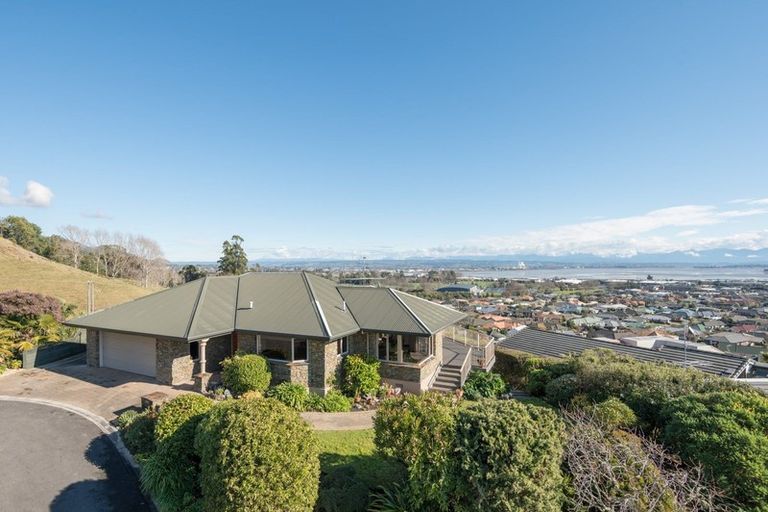 Photo of property in 18 Clairmont Heights, Stoke, Nelson, 7011