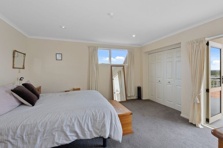 Photo of property in 4 Uldale Place, Westmorland, Christchurch, 8025