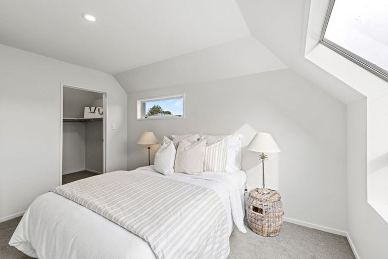 Photo of property in 3/251 Memorial Avenue, Burnside, Christchurch, 8053