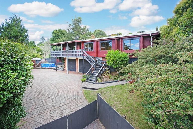 Photo of property in 31 Barberton Terrace, Red Hill, Papakura, 2110