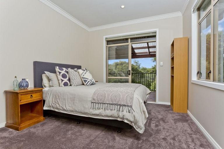 Photo of property in 15 Hobson Heights Road, Lucas Heights, Auckland, 0632