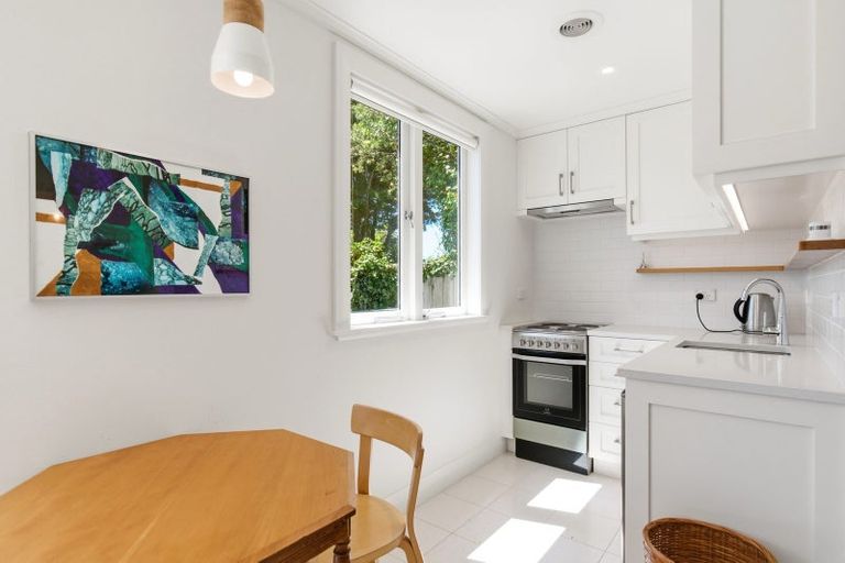 Photo of property in 68 Upland Road, Kelburn, Wellington, 6012