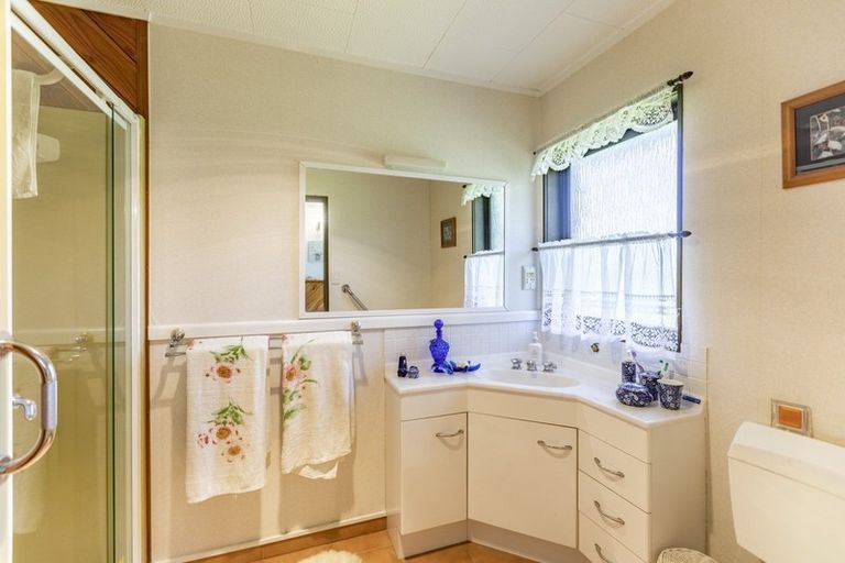 Photo of property in 16a Tamumu Road, Waipawa, 4210