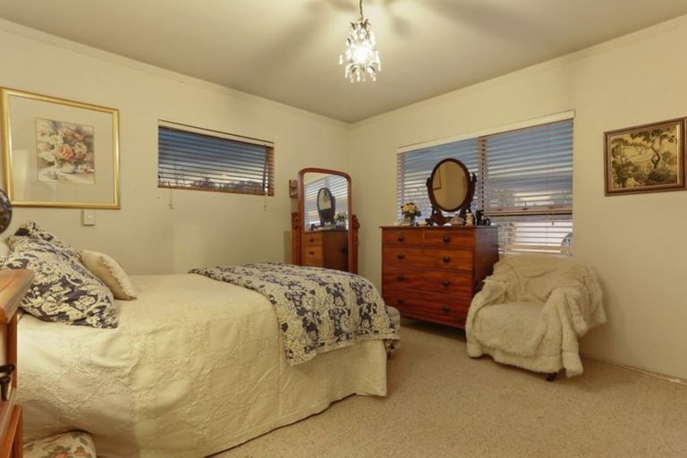 Photo of property in 1/73 Florence Avenue, Orewa, 0931