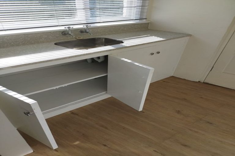 Photo of property in 52a Hopkins Street, Woolston, Christchurch, 8023