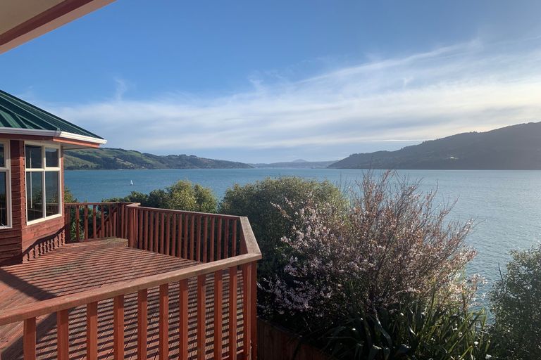 Photo of property in 22 Bayne Terrace, Macandrew Bay, Dunedin, 9014