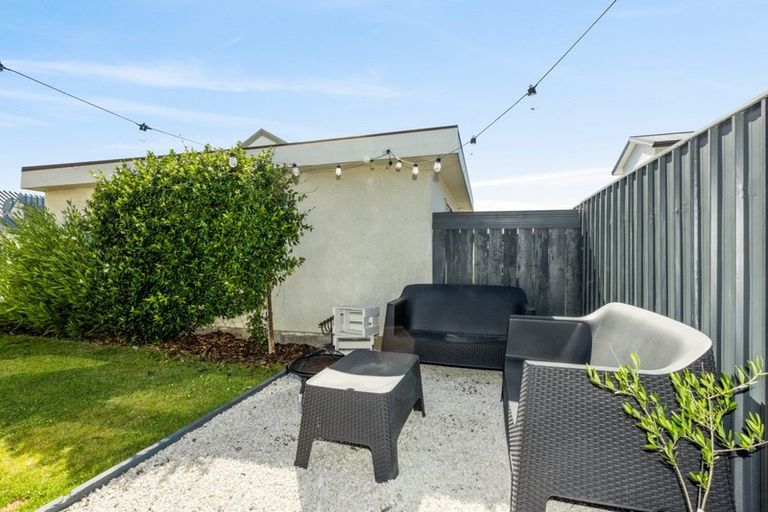 Photo of property in 2/249 Taradale Road, Pirimai, Napier, 4112