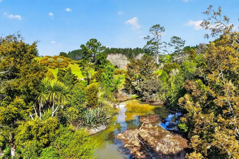 Photo of property in 84 Dean Road, Pokeno, 2471