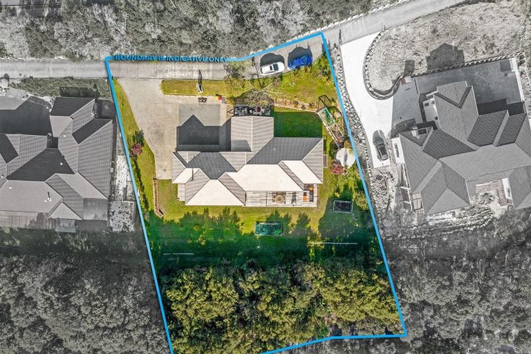 Photo of property in 351 Glenvar Road, Long Bay, Auckland, 0630