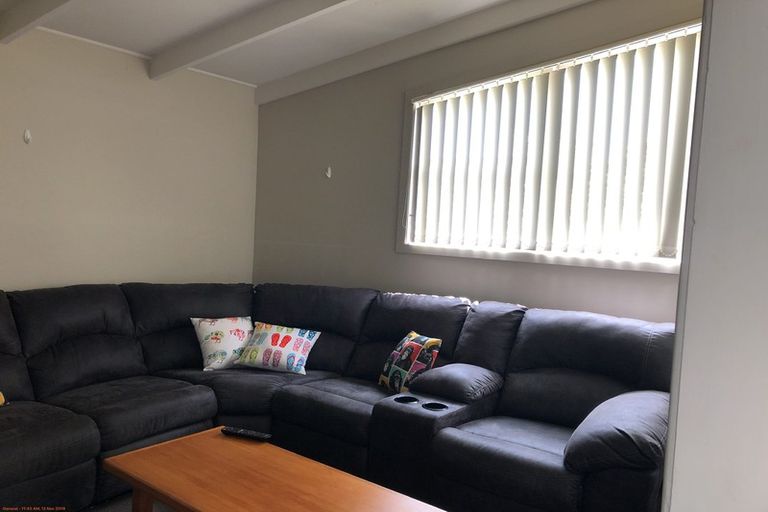 Photo of property in 4 Manutara Avenue, Forrest Hill, Auckland, 0620