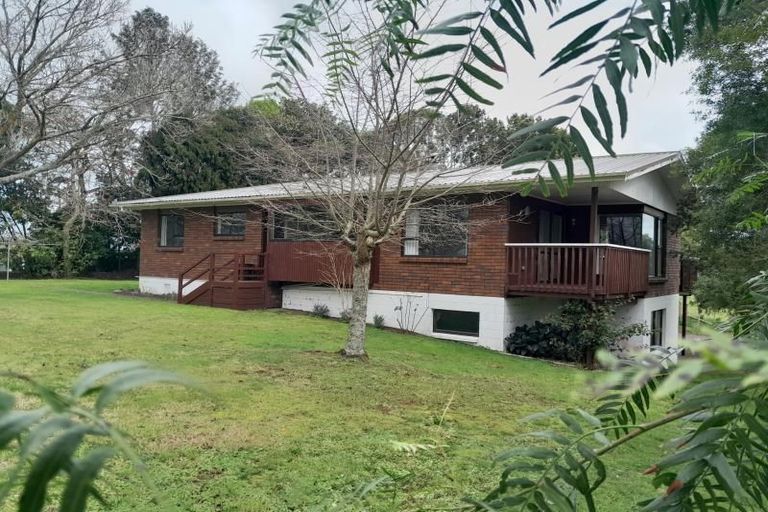 Photo of property in 20 Bungard Road, Karaka, Papakura, 2580