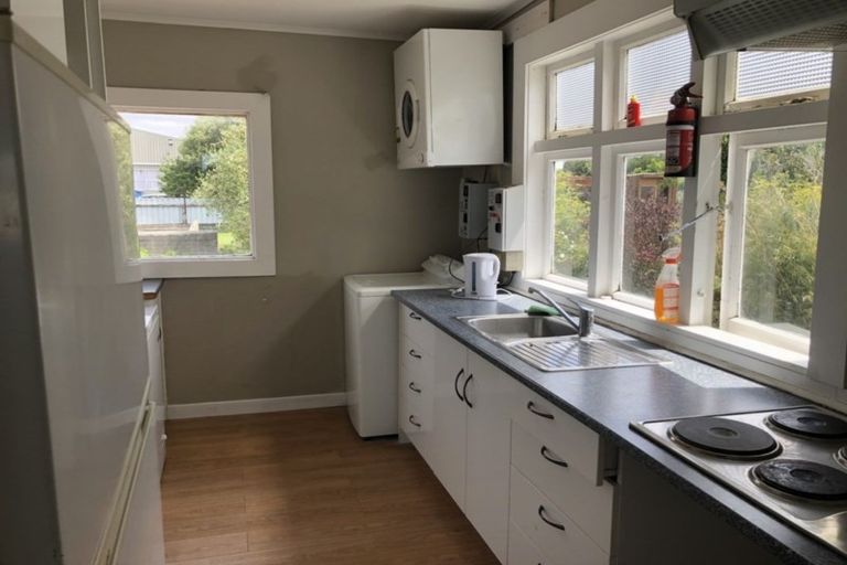 Photo of property in 18 Goulter Street, Seddon, 7210