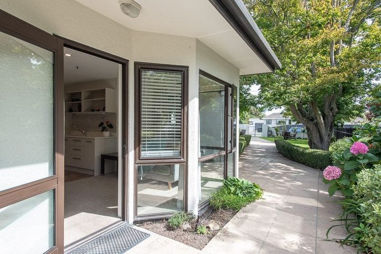 Photo of property in 2/71c Middleton Road, Upper Riccarton, Christchurch, 8041