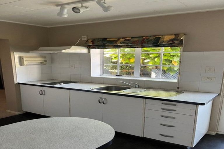 Photo of property in 44 Hakanoa Street, Huntly, 3700