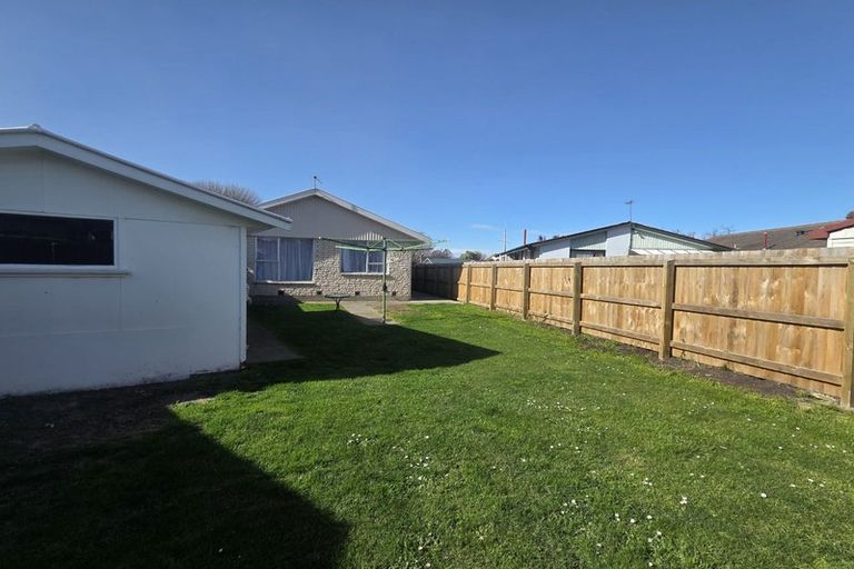 Photo of property in 17 Vanguard Drive, Broomfield, Christchurch, 8042