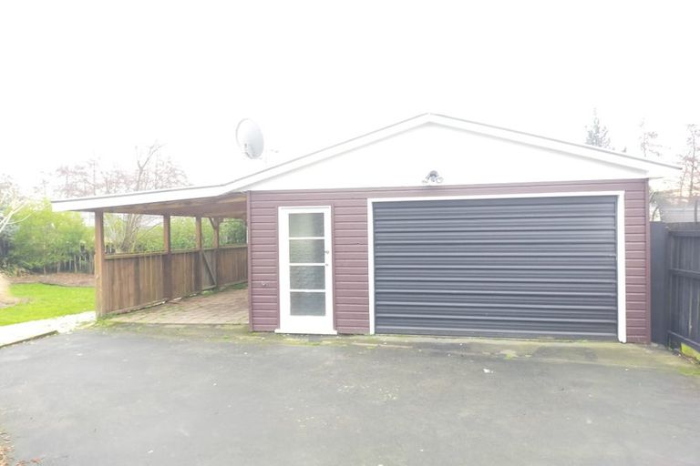 Photo of property in 55 Kinmont Crescent, Kinmont Park, Mosgiel, 9024