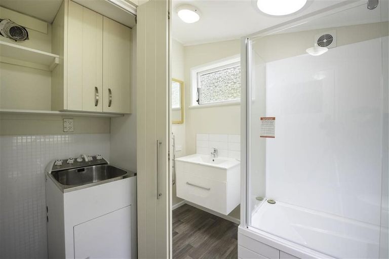 Photo of property in 10 Coote Road, Bluff Hill, Napier, 4110