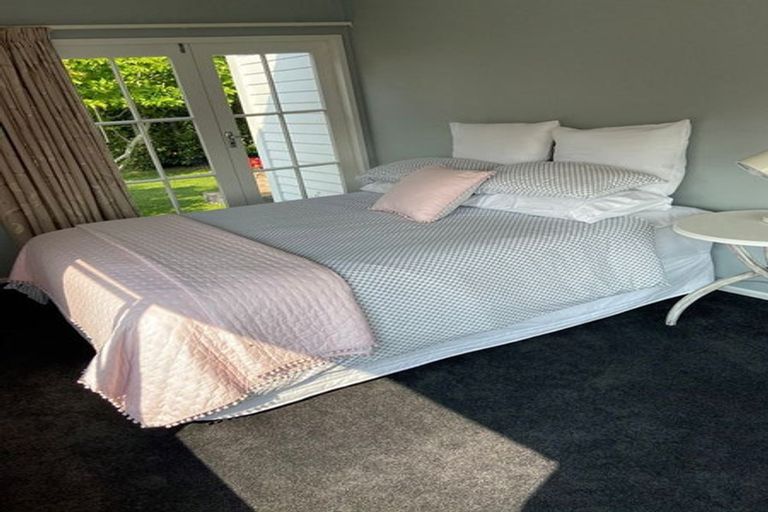 Photo of property in 74 Naples Street, Martinborough, 5711