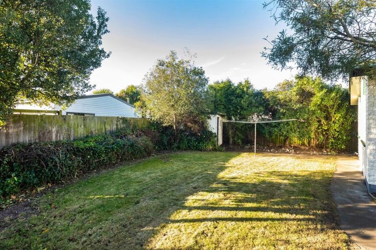 Photo of property in 202 Beach Road, North New Brighton, Christchurch, 8083