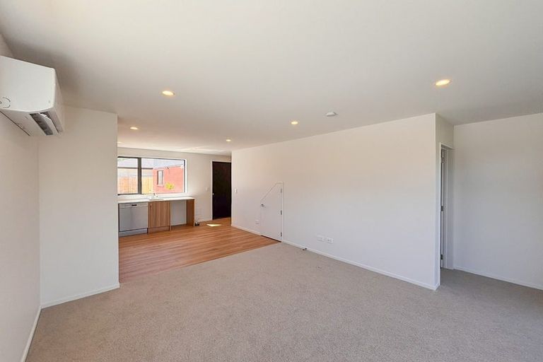 Photo of property in 3/112 Aldwins Road, Phillipstown, Christchurch, 8062