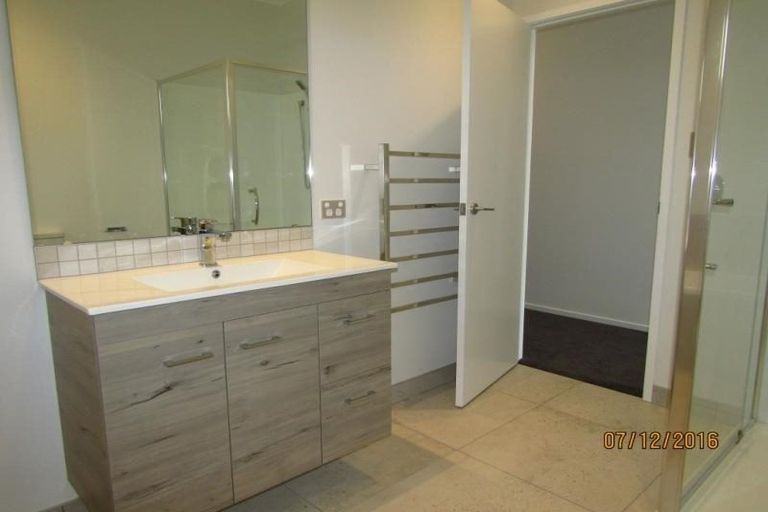 Photo of property in 12 Poaka Road, Hobsonville, Auckland, 0616