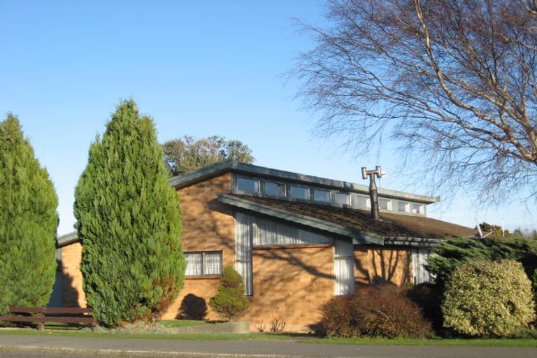 Photo of property in 12 Sydney Street, Windsor, Invercargill, 9810