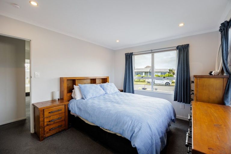 Photo of property in 4 Robinson Crescent, Tamatea, Napier, 4112