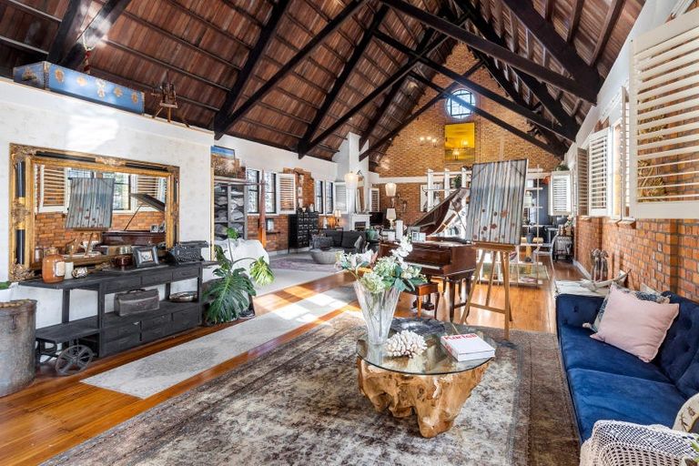 Photo of property in 95a Calliope Road, Stanley Point, Auckland, 0624