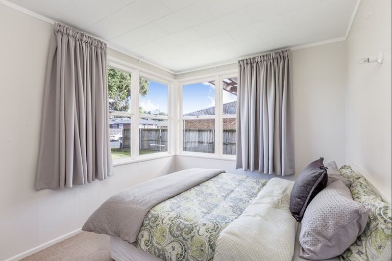 Photo of property in 29 Elizabeth Street, Orewa, 0931