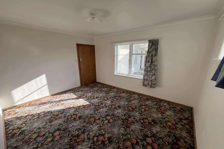 Photo of property in 3 Kauri Street, Levin, 5510