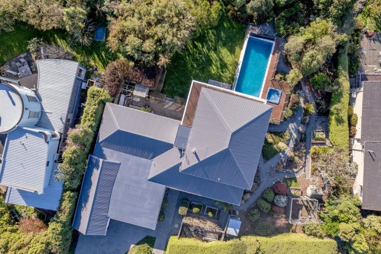 Photo of property in 3 Belleview Terrace, Mount Pleasant, Christchurch, 8081