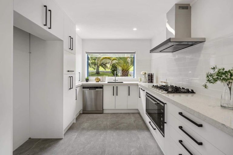 Photo of property in 164 Pooks Road, Swanson, Auckland, 0612