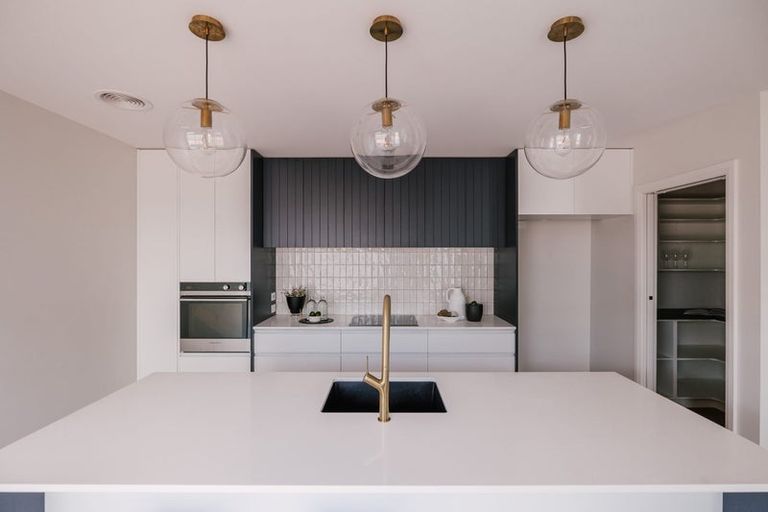 Photo of property in 427c Ruahine Street, Terrace End, Palmerston North, 4410