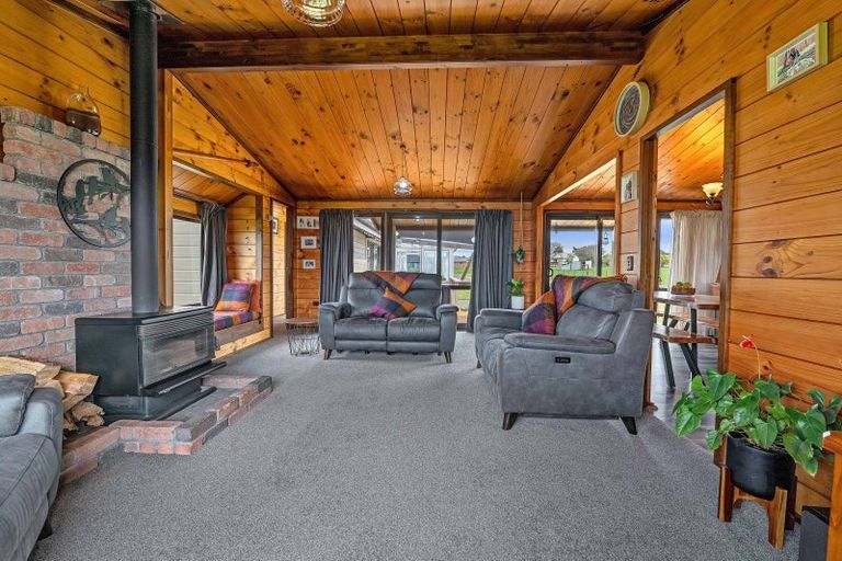 Photo of property in 11 Warwick Road, Stratford, 4332