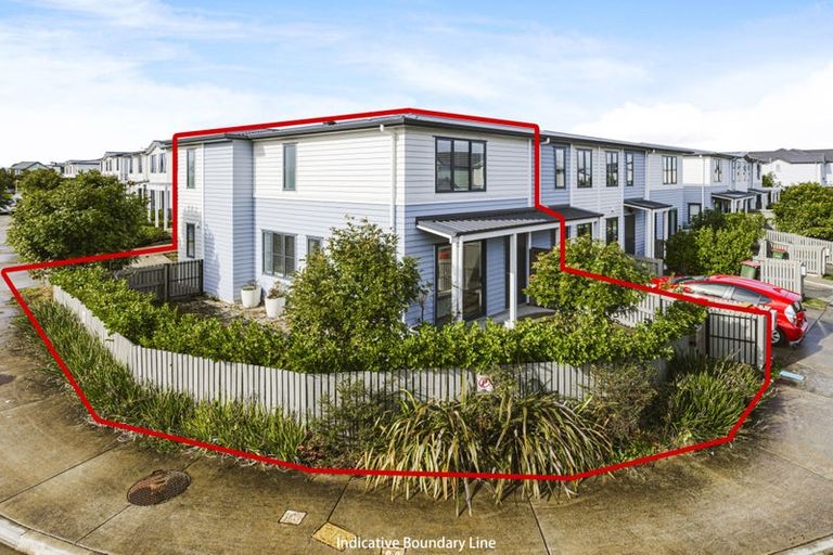 Photo of property in 15 Saddleback Crescent, Papakura, 2110