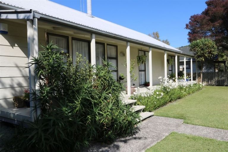 Photo of property in 35 Barnard Road, Fairy Springs, Rotorua, 3015