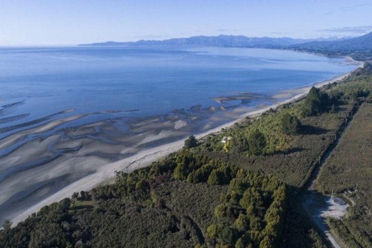 Photo of property in 33 Swiftsure Street, Collingwood, 7073