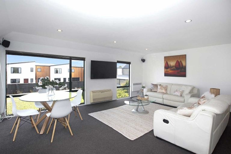 Photo of property in 1/89 Brockworth Place, Riccarton, Christchurch, 8011