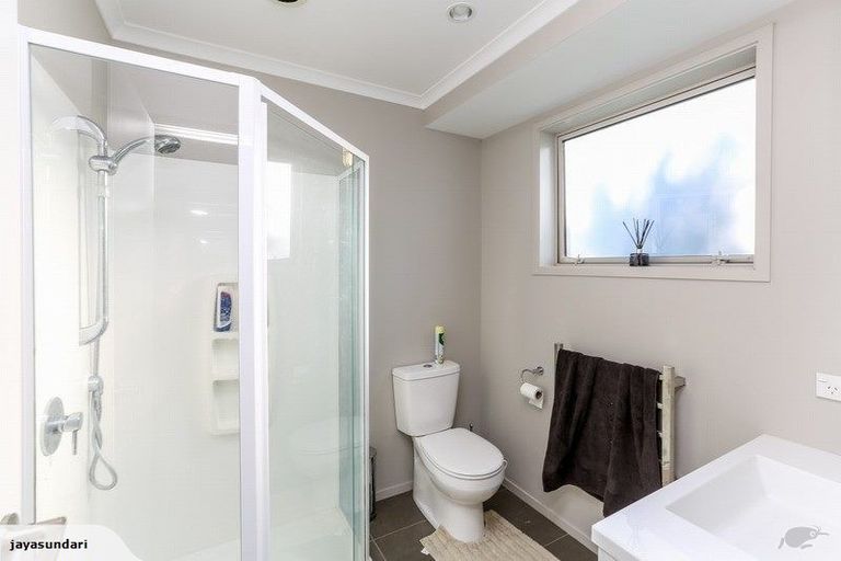 Photo of property in 1 Keene Drive, Bell Block, New Plymouth, 4312