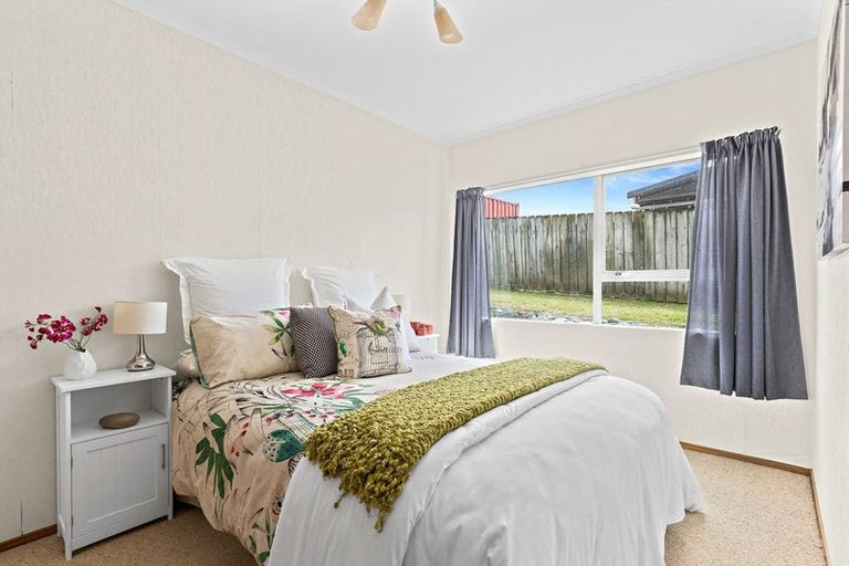 Photo of property in 8 Kotuku Place, Snells Beach, 0920