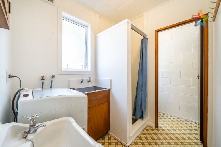 Photo of property in 10b Moana Grove, Waiwhetu, Lower Hutt, 5010