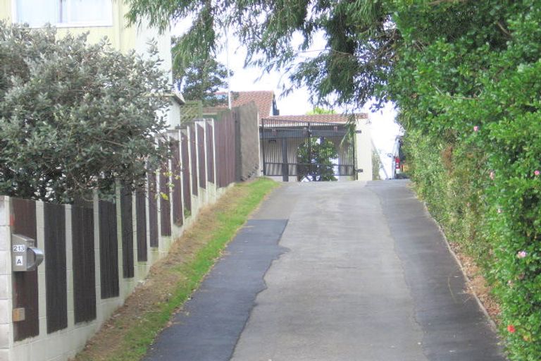 Photo of property in 213b Oceanbeach Road, Mount Maunganui, 3116