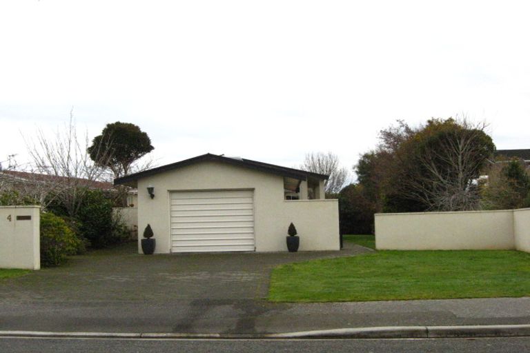 Photo of property in 4 Cruickshank Crescent, Rosedale, Invercargill, 9810