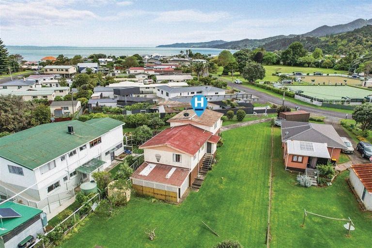 Photo of property in 17 West Crescent, Te Puru, Thames, 3575
