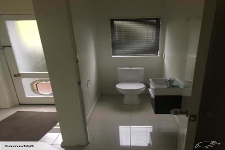 Photo of property in 8 Claret Place, Henderson, Auckland, 0612