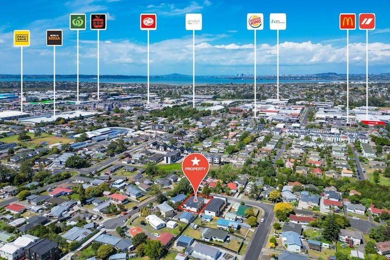 Photo of property in 5/15 Normandy Place, Henderson, Auckland, 0610