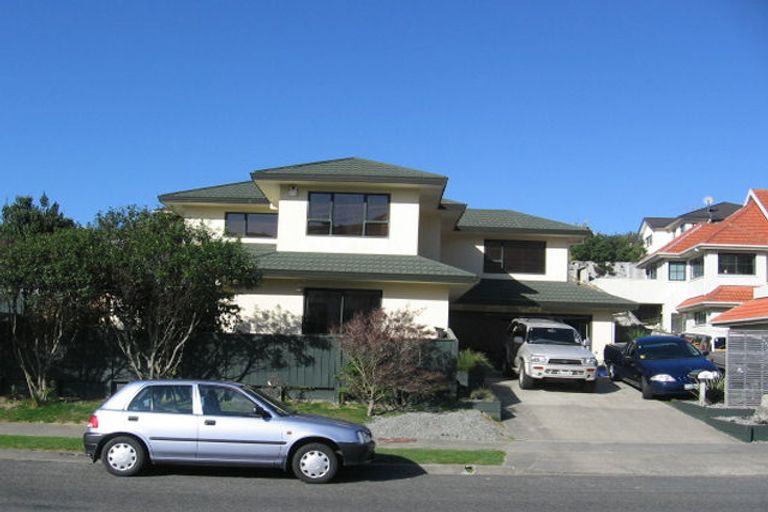 Photo of property in 187 Westchester Drive, Churton Park, Wellington, 6037