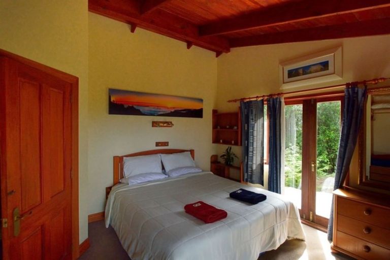 Photo of property in 93b Colville Road, Coromandel, 3584