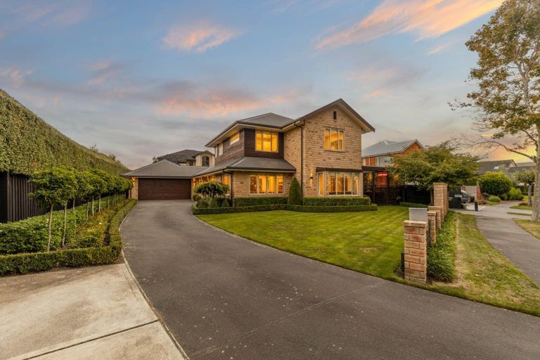 Photo of property in 40 Birkdale Drive, Shirley, Christchurch, 8061